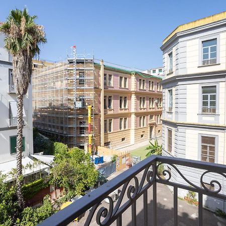 Don Vittorio A Chiaia Hotel Nápoly Kültér fotó