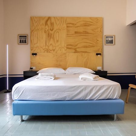Don Vittorio A Chiaia Hotel Nápoly Kültér fotó