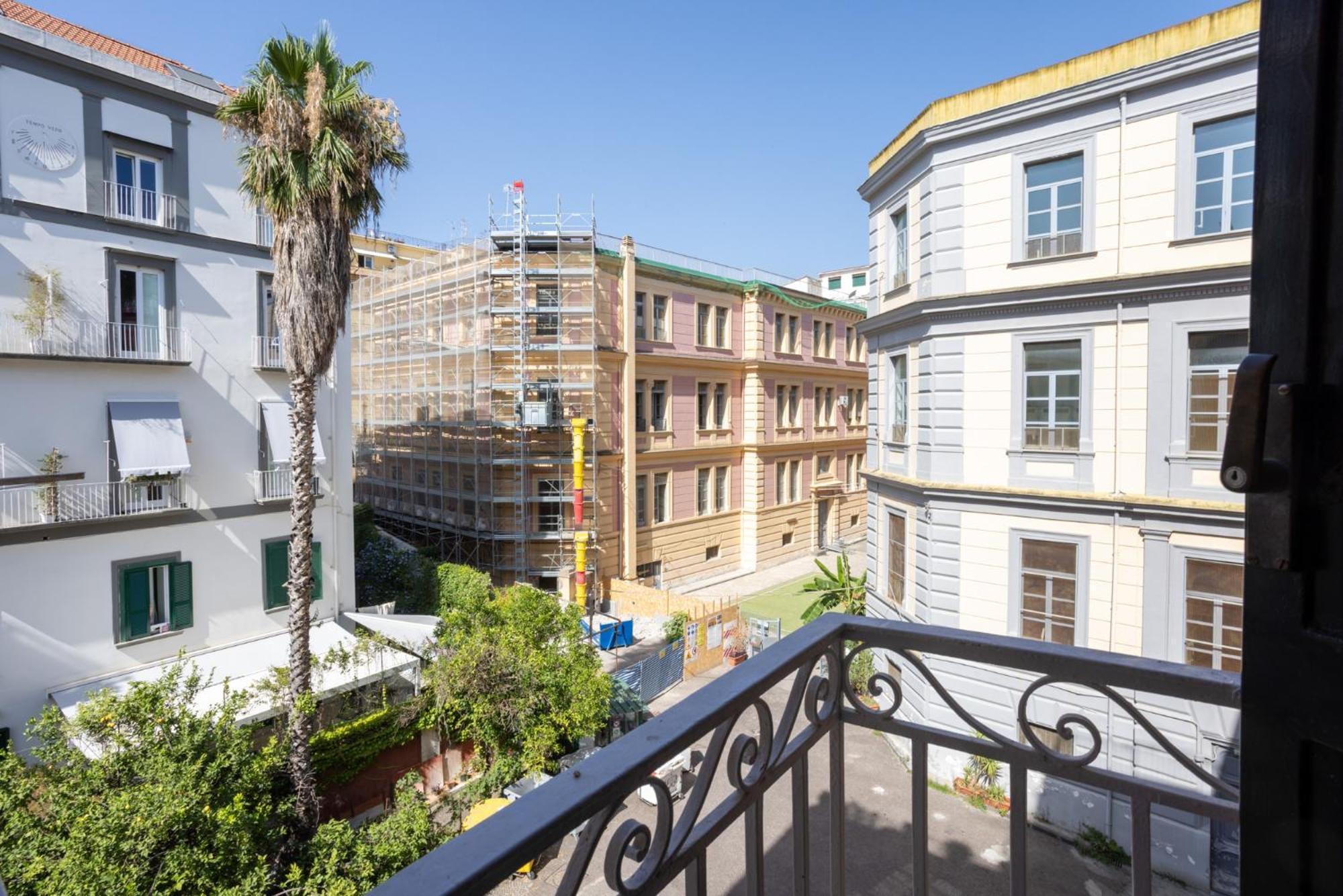 Don Vittorio A Chiaia Hotel Nápoly Kültér fotó