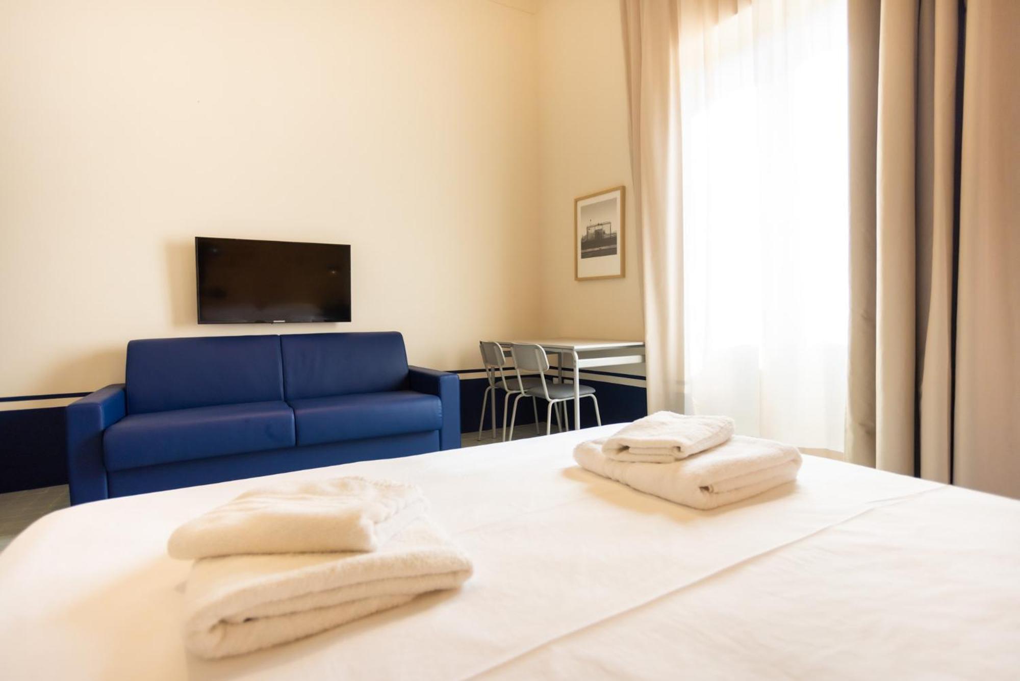 Don Vittorio A Chiaia Hotel Nápoly Kültér fotó