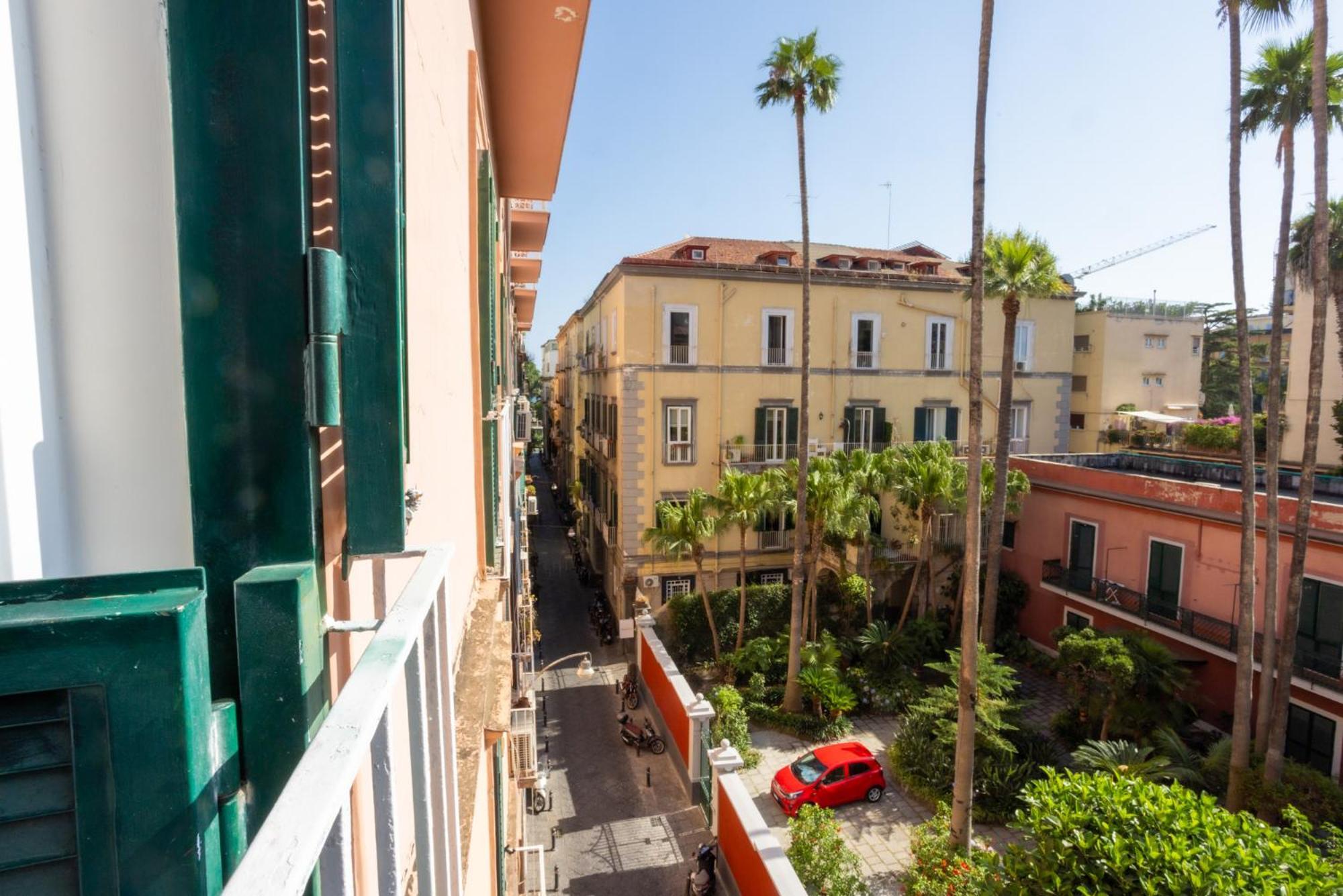 Don Vittorio A Chiaia Hotel Nápoly Kültér fotó