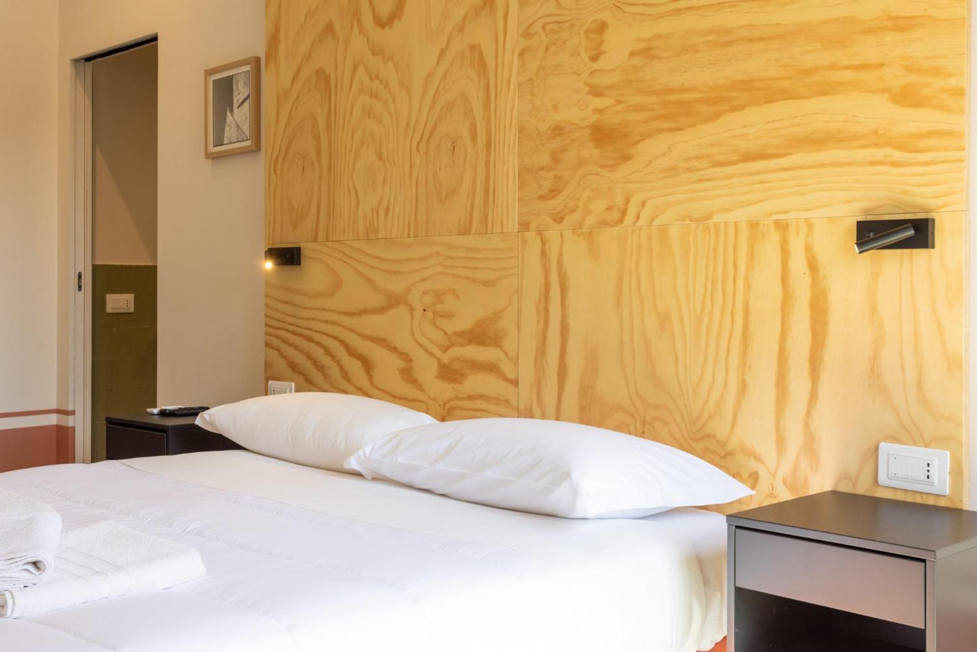 Don Vittorio A Chiaia Hotel Nápoly Kültér fotó