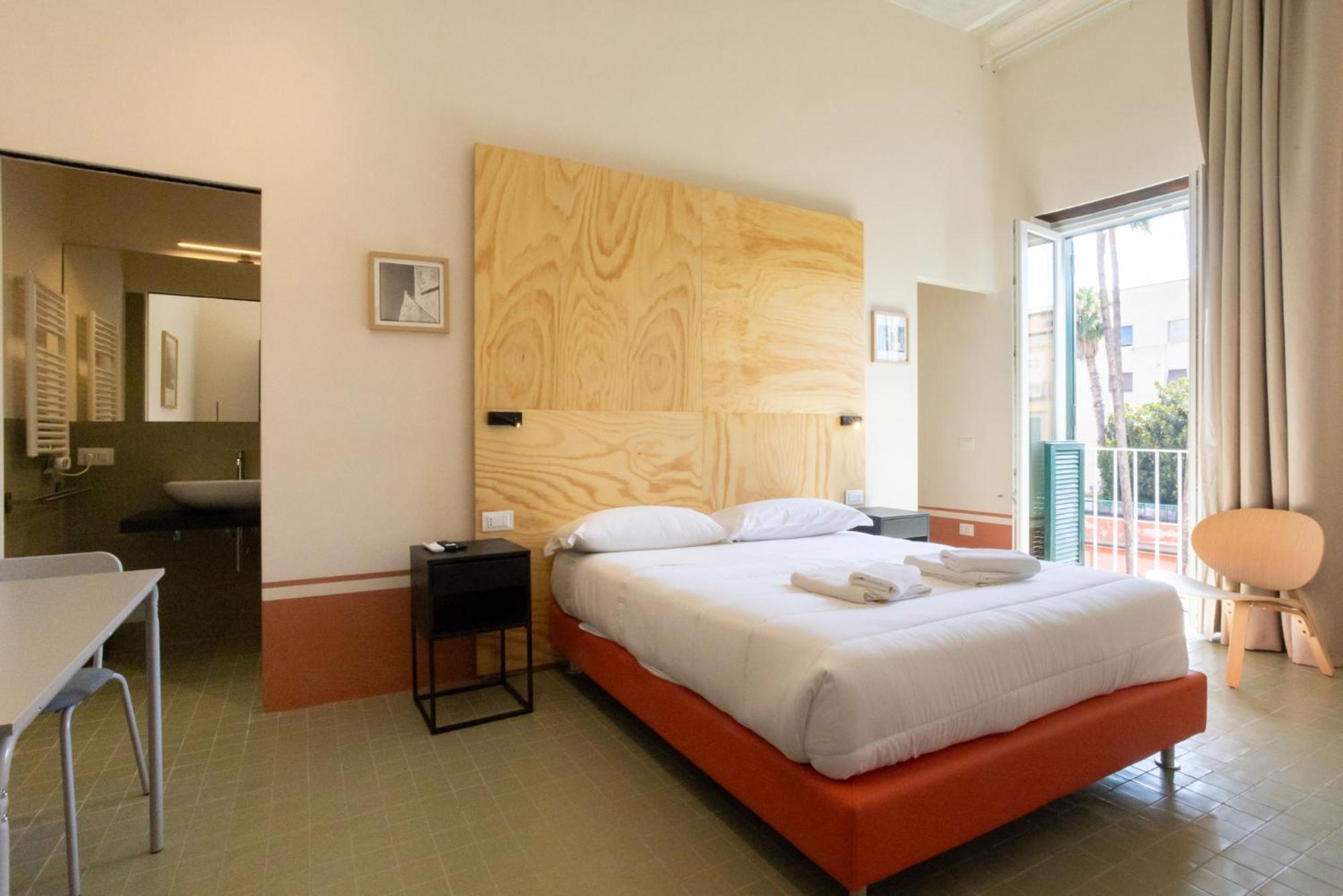 Don Vittorio A Chiaia Hotel Nápoly Kültér fotó