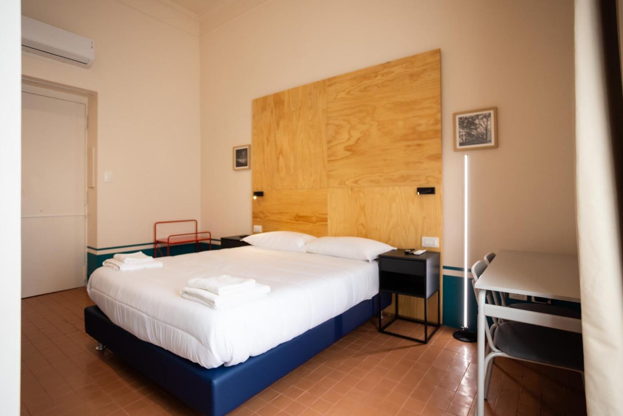 Don Vittorio A Chiaia Hotel Nápoly Kültér fotó
